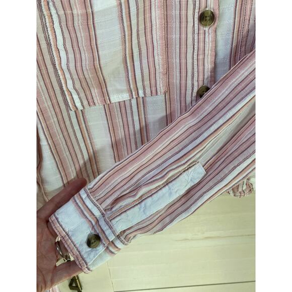 Aeropostale Shirt Cropped Button Down Striped Pink Relaxed Fit Size Small - Picture 6 of 9